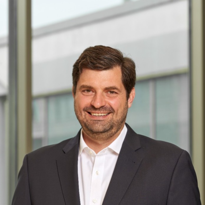 Florian Düvelius
