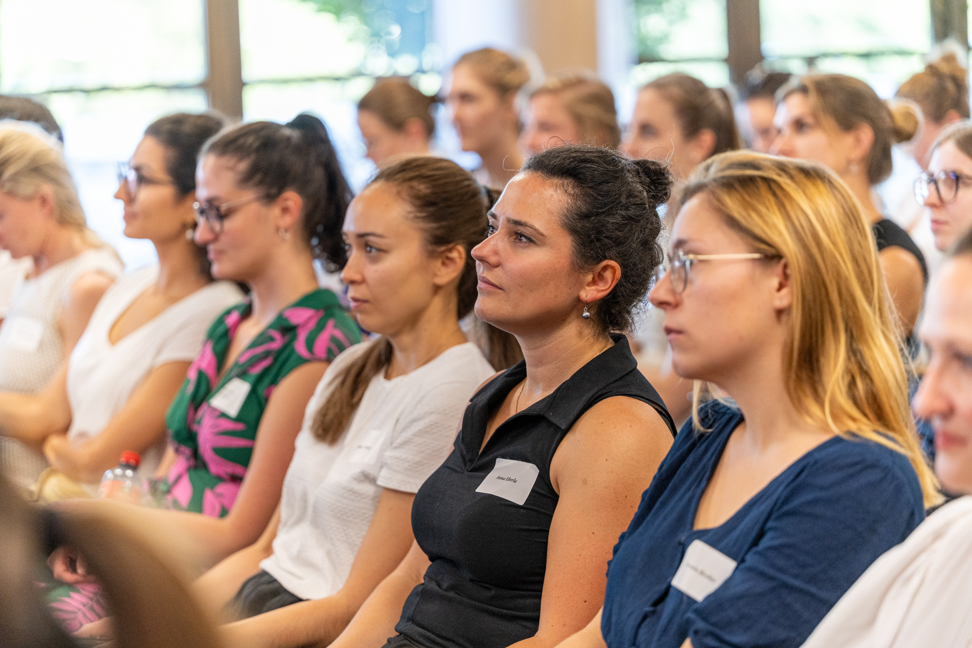 53152492565 981824B8e7 O